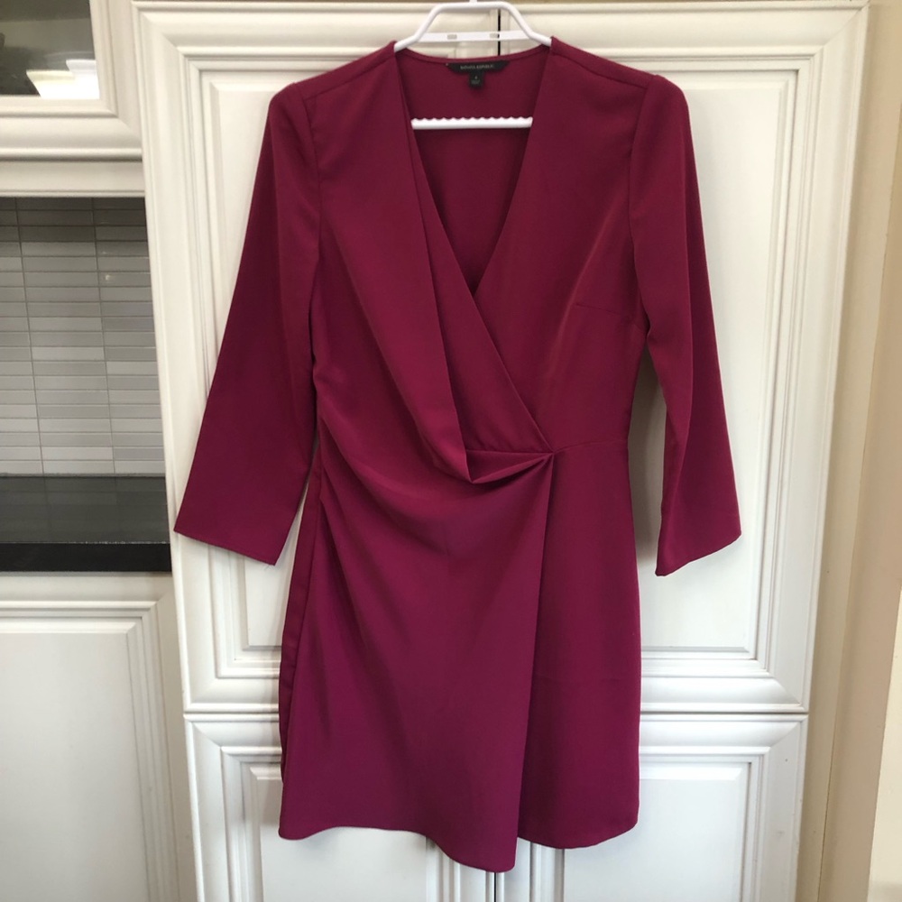 Banana Republic women’s faux wrap holiday dress